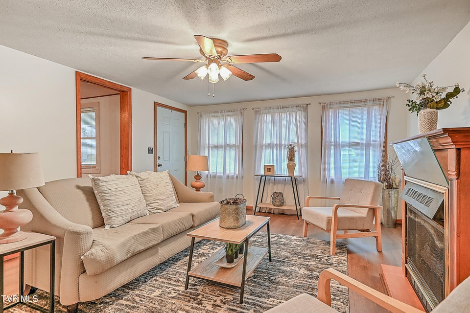 Photo #7: 146 Estep Hollow Road