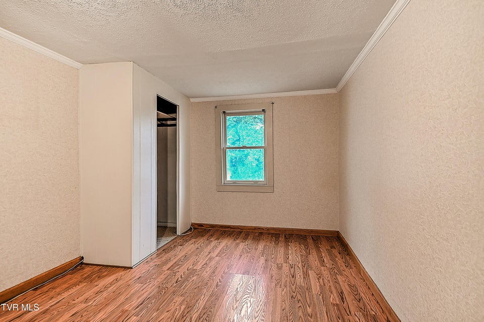 Photo #16: 146 Estep Hollow Road