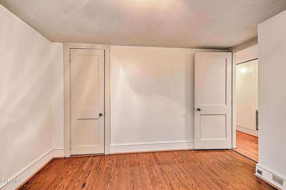 Photo #24: 146 Estep Hollow Road