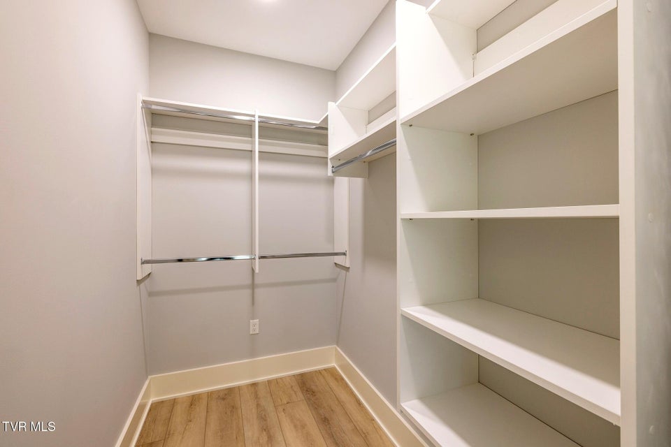 Photo #30: 1036 Cummings St 