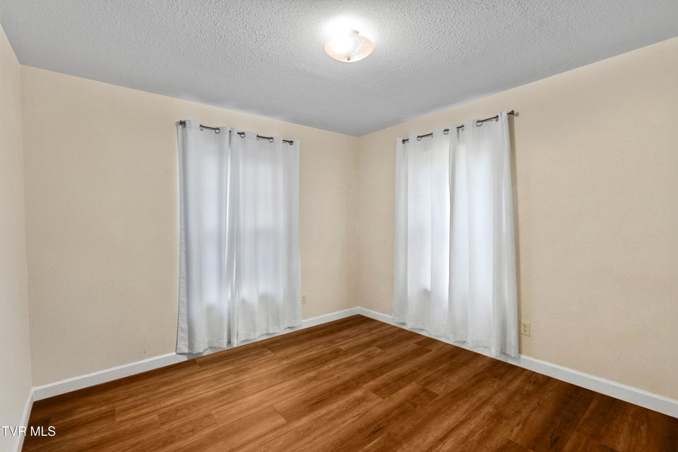 Photo #30: 44 Primrose Court