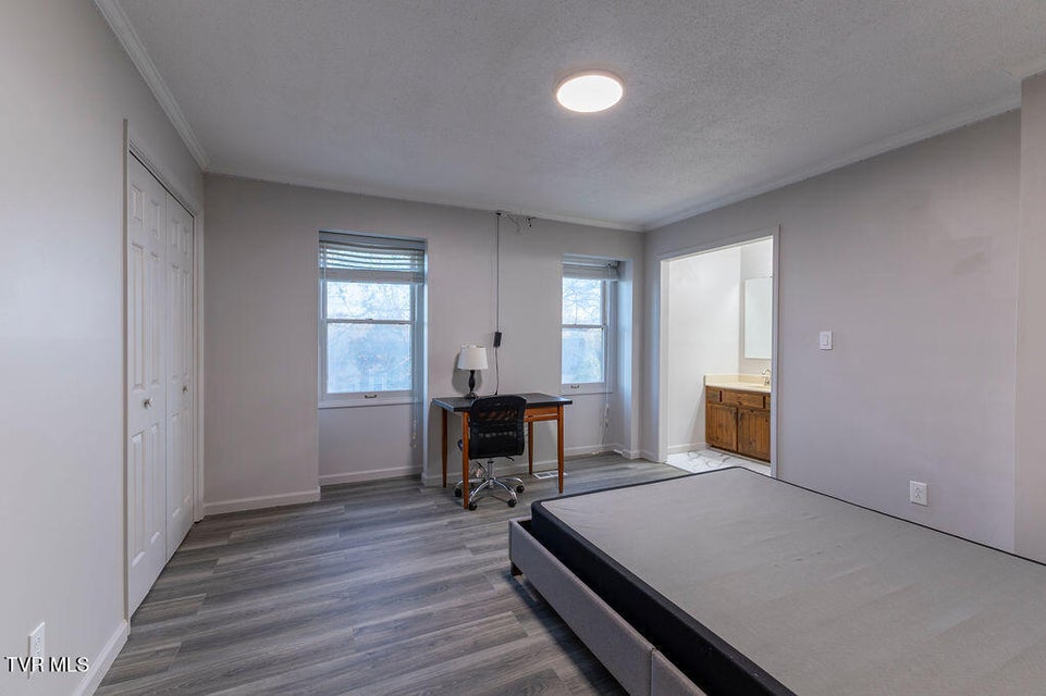 Photo #11: 2205 Greenbriar Circle