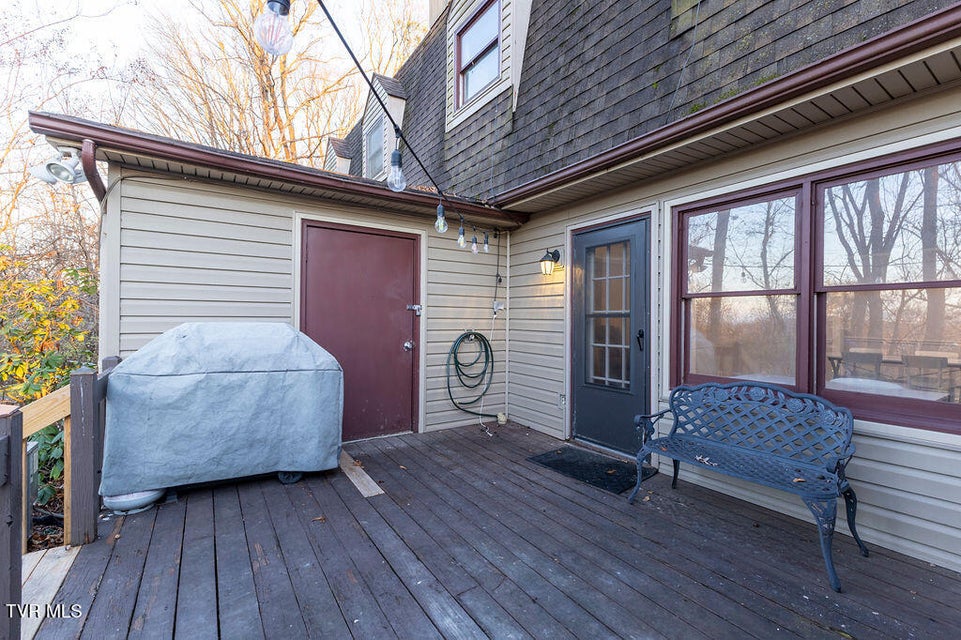 Photo #24: 2205 Greenbriar Circle