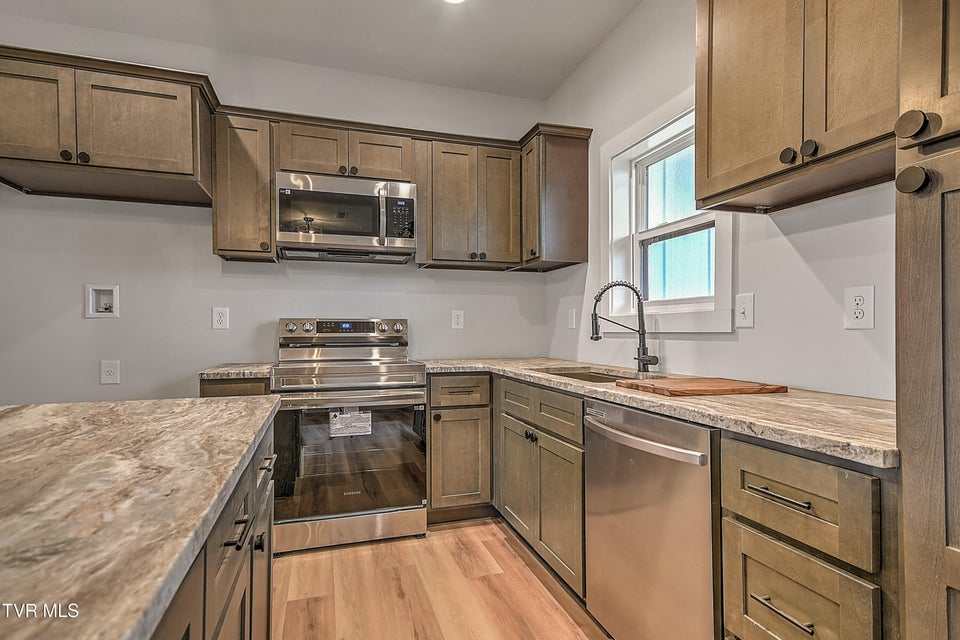 Photo #18: 3270 Old State Route 34 