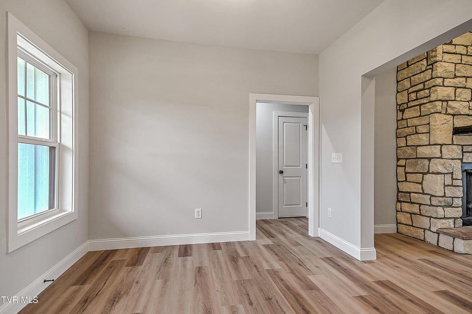 Photo #21: 3270 Old State Route 34 