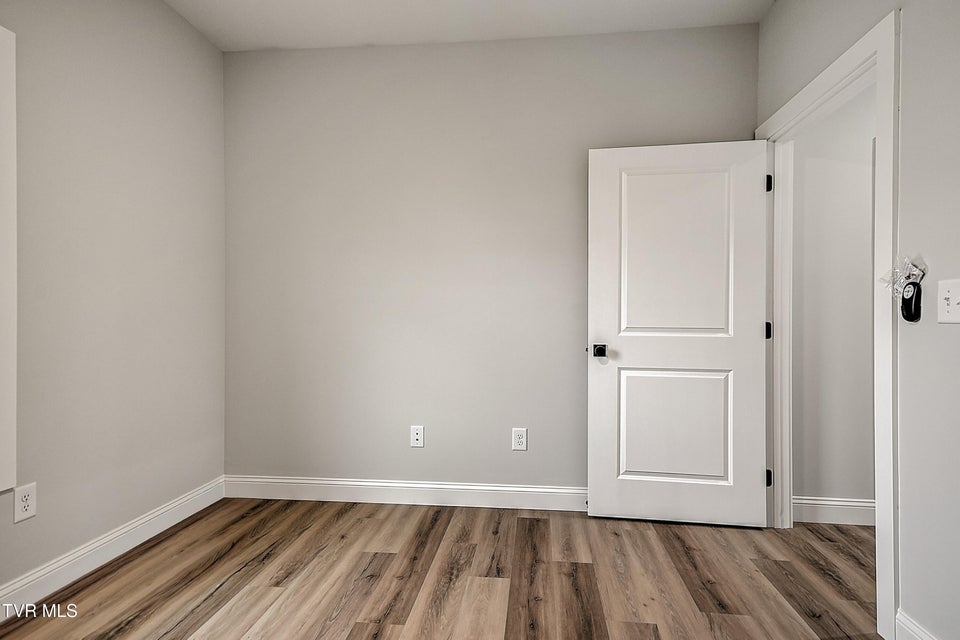 Photo #25: 3270 Old State Route 34 