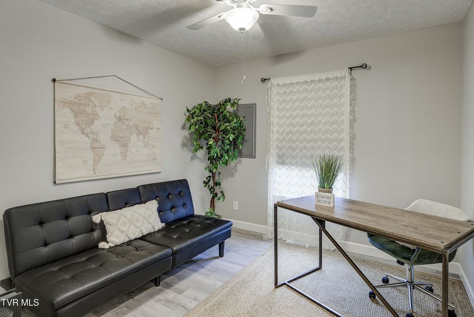 Photo #18: 700a Johnson Avenue