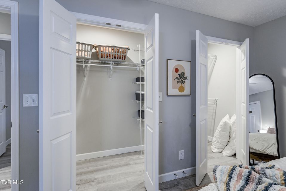 Photo #26: 700a Johnson Avenue