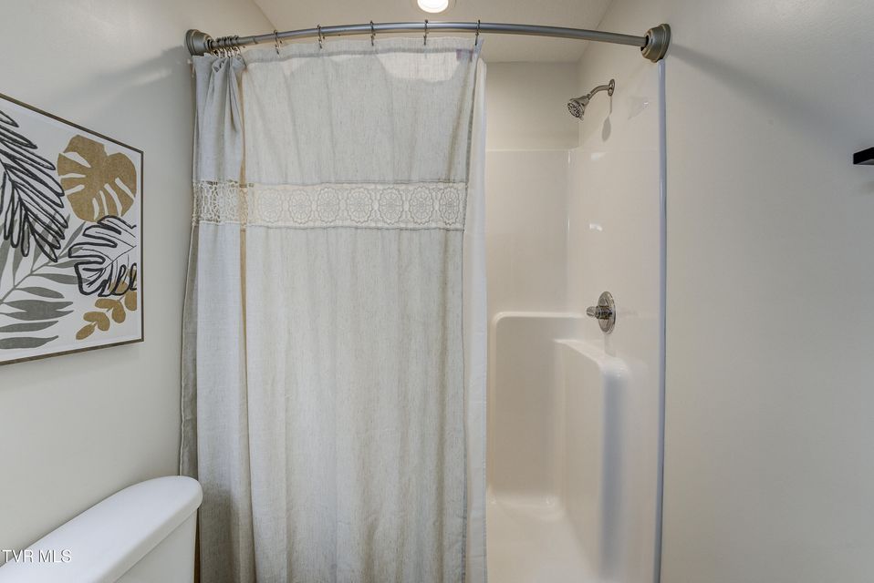 Photo #29: 700a Johnson Avenue