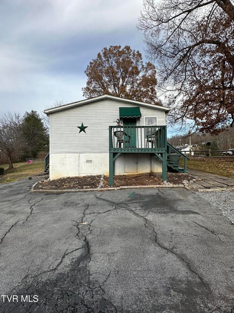 Photo #12: 1313 Siam Road