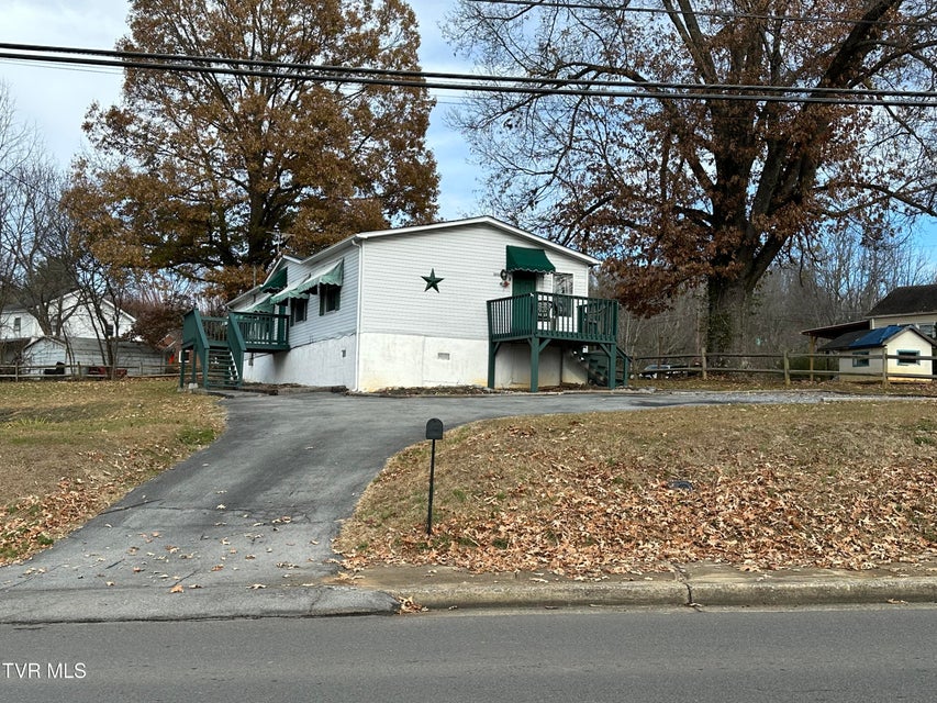 Photo #15: 1313 Siam Road