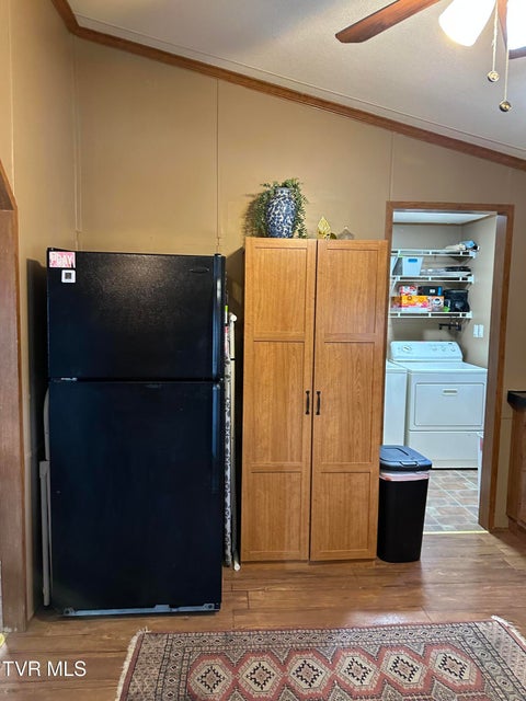 Photo #37: 1313 Siam Road