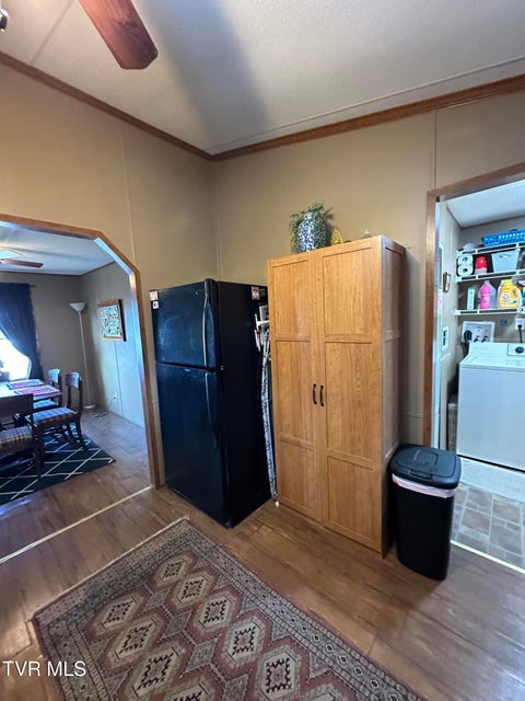 Photo #41: 1313 Siam Road