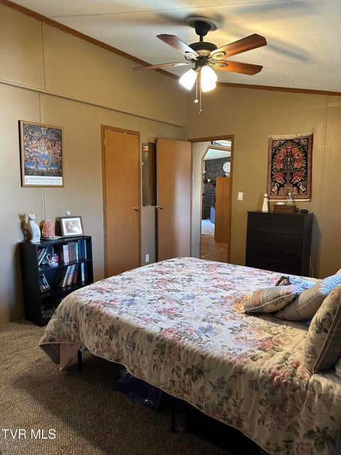 Photo #51: 1313 Siam Road