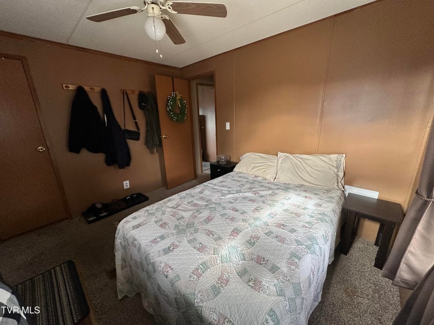 Photo #61: 1313 Siam Road