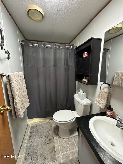 Photo #64: 1313 Siam Road