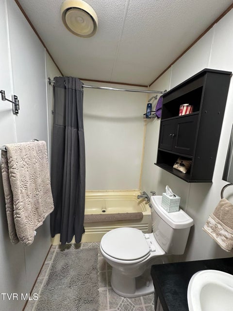 Photo #66: 1313 Siam Road