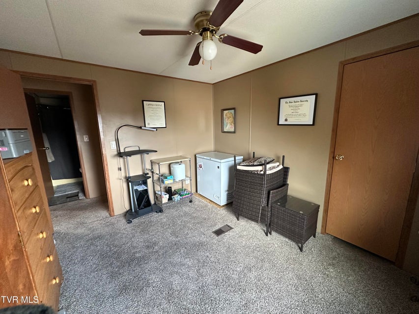 Photo #70: 1313 Siam Road