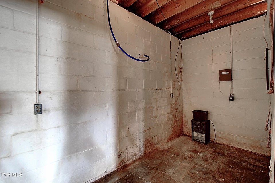 Photo #37: 143 Horton Ridge Road