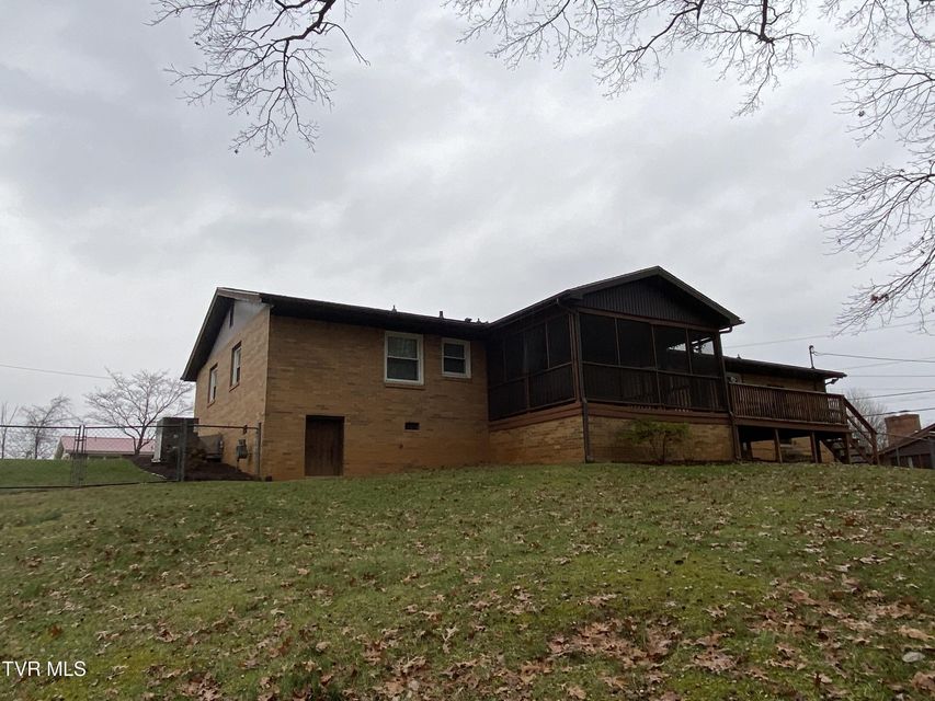 Photo #88: 4009 Black Oak Drive