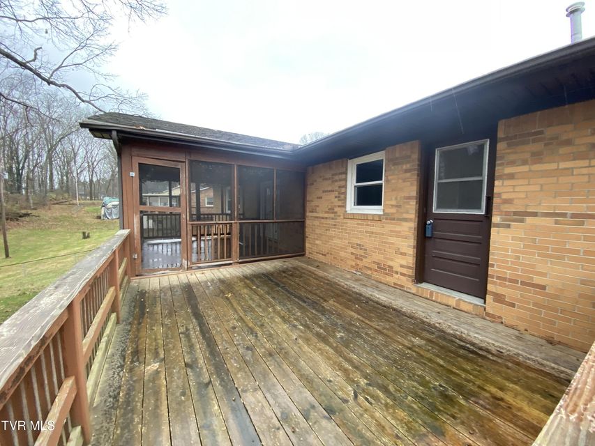 Photo #78: 4009 Black Oak Drive