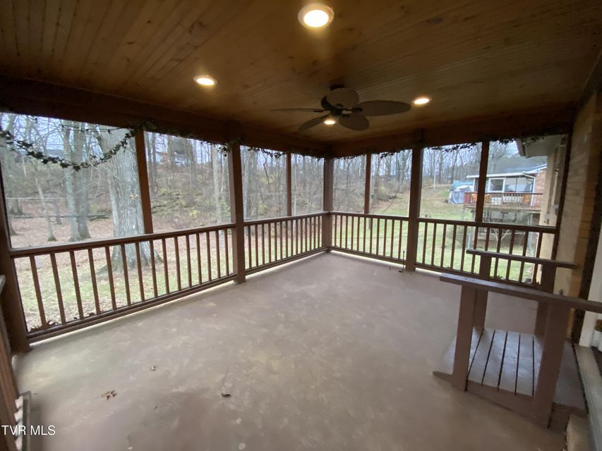 Photo #74: 4009 Black Oak Drive