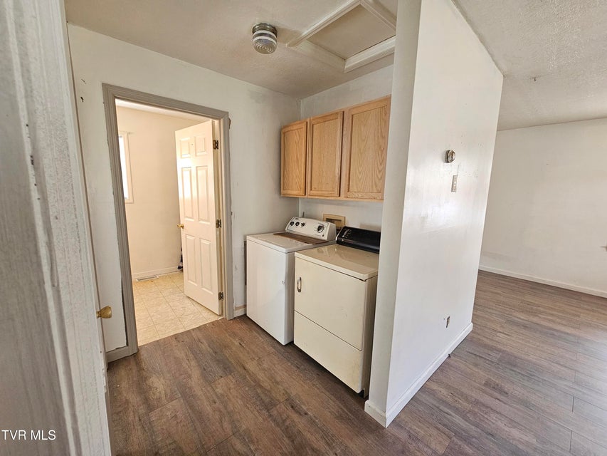 Photo #17: 4 Timber Scent 