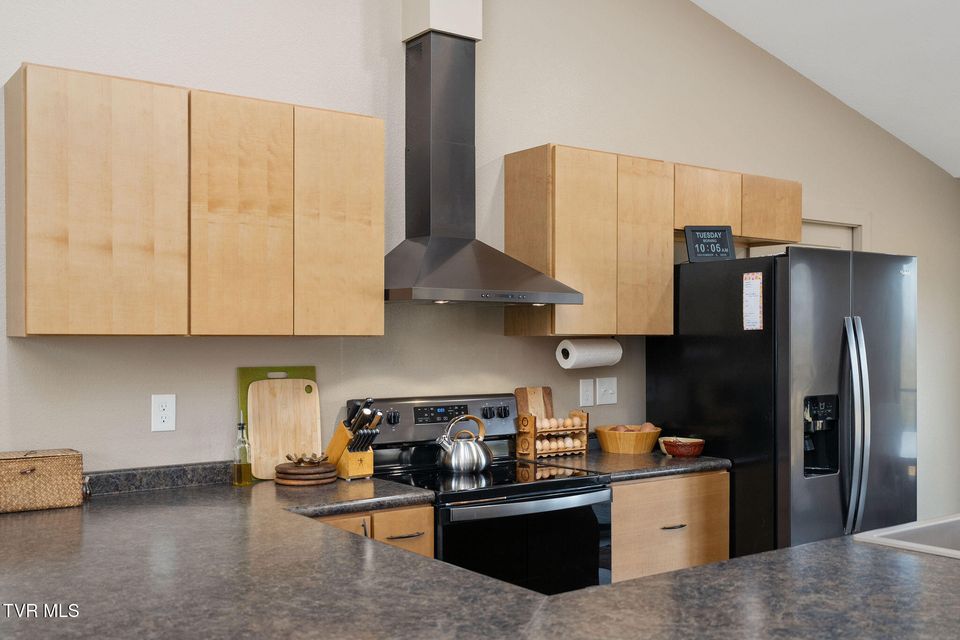 Photo #31: 393 Holt Ridge Road