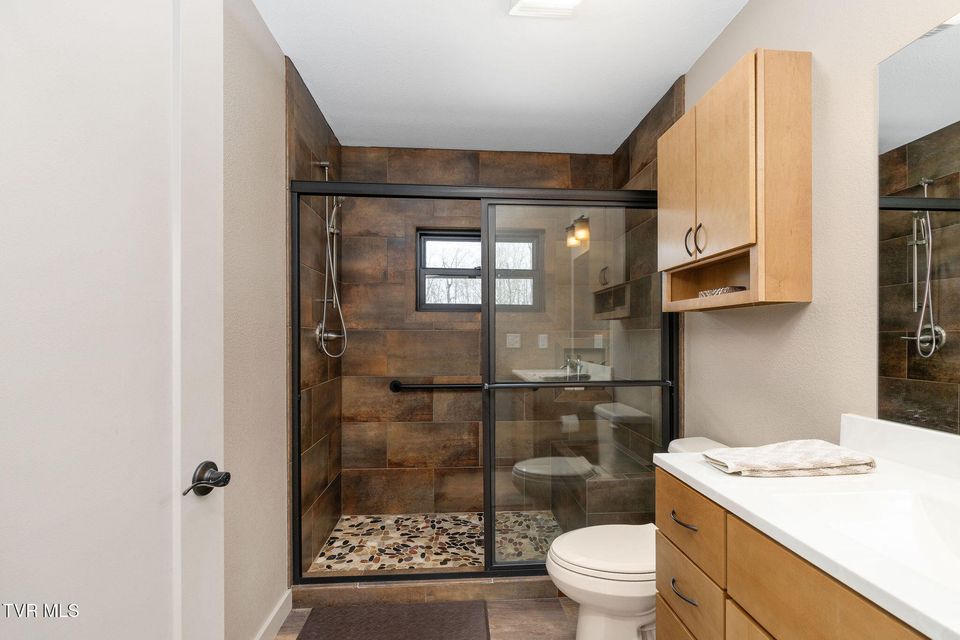 Photo #55: 393 Holt Ridge Road