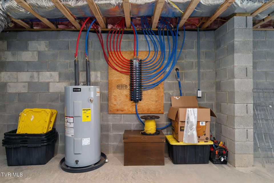 Photo #67: 393 Holt Ridge Road