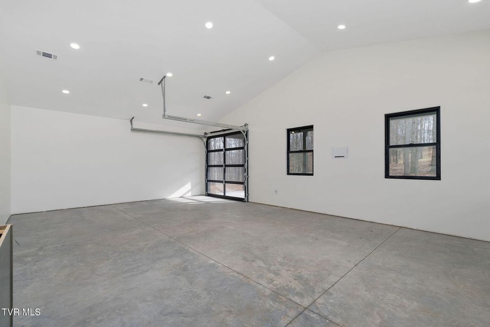 Photo #71: 393 Holt Ridge Road