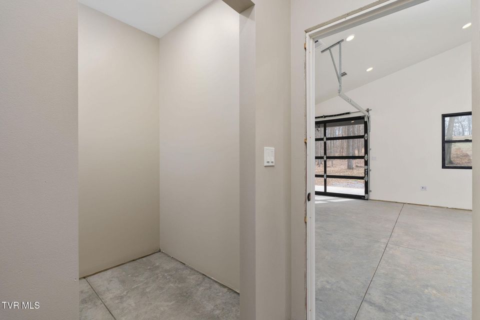 Photo #75: 393 Holt Ridge Road