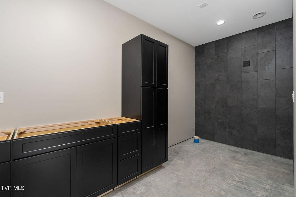 Photo #76: 393 Holt Ridge Road