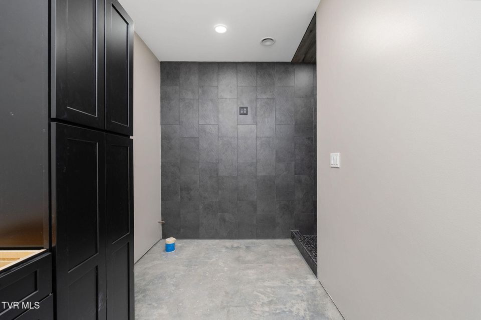 Photo #77: 393 Holt Ridge Road