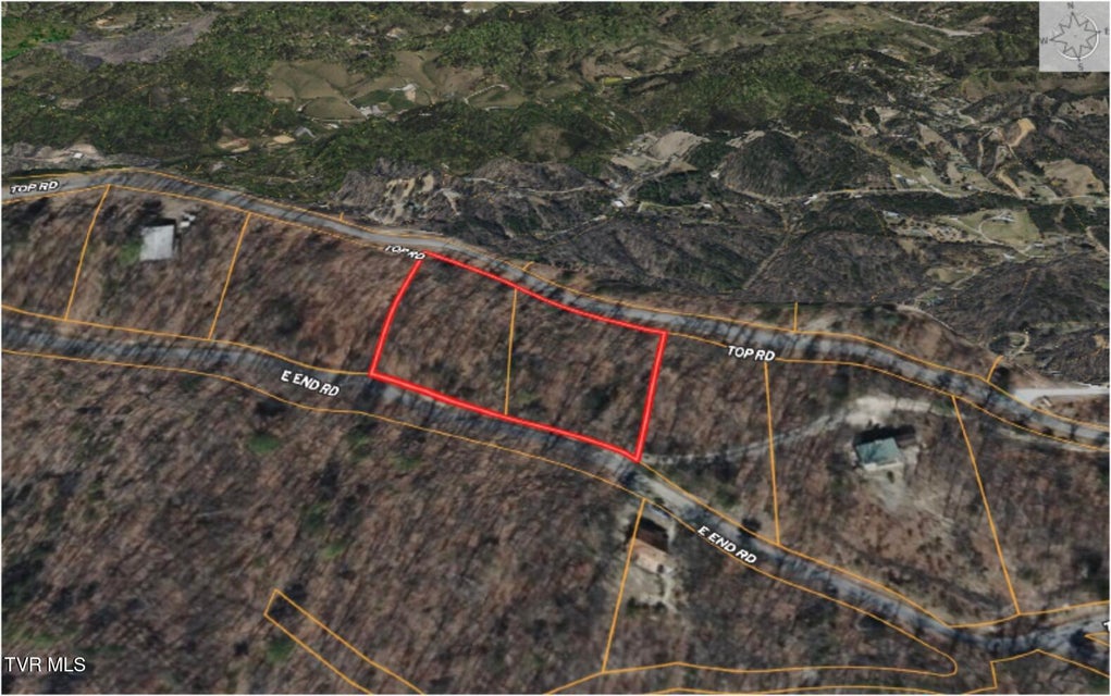 Photo #2: 2850 Top Road