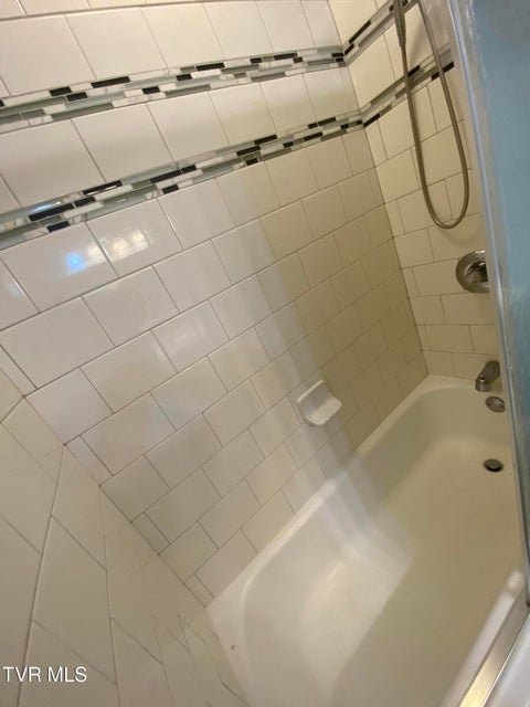 Photo #50: 4009 Black Oak Drive