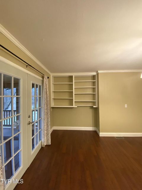 Photo #24: 4009 Black Oak Drive