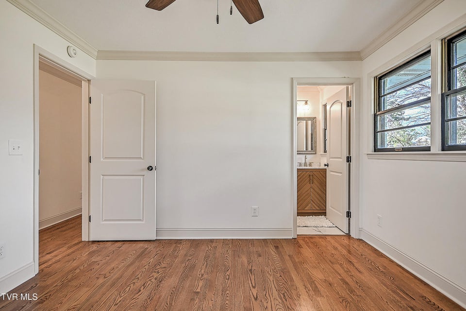 Photo #25: 1708 Jackson Terrace