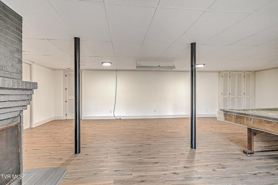 Photo #37: 1708 Jackson Terrace