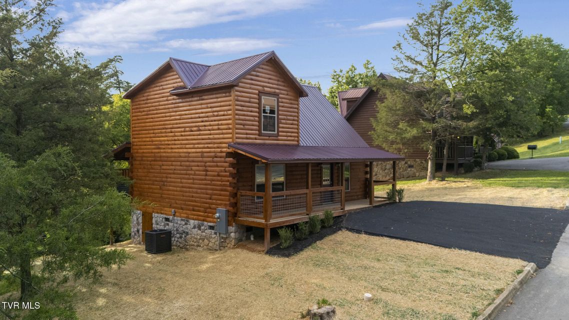 Photo #4: 1516 Rainbow Ridge Way