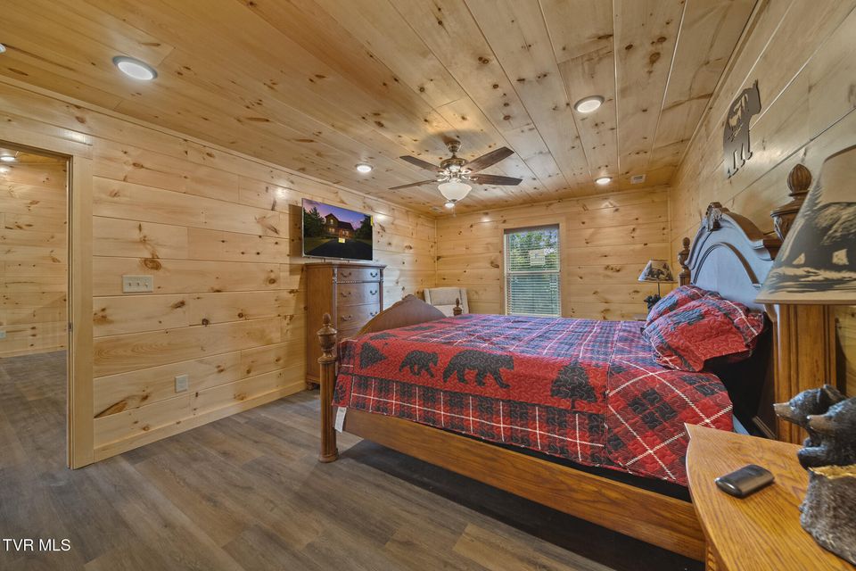 Photo #20: 1516 Rainbow Ridge Way