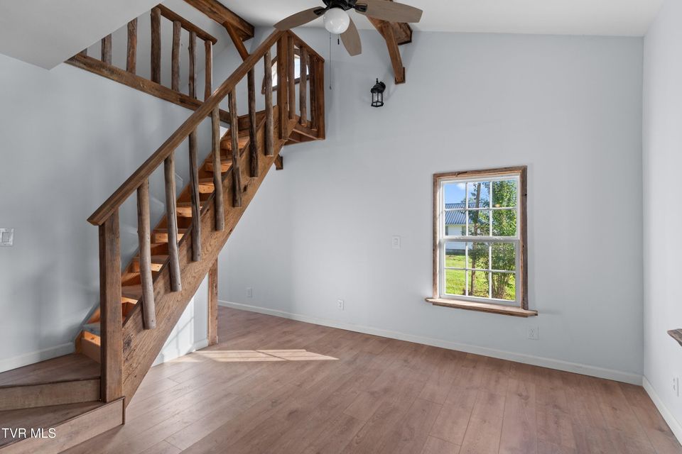 Photo #10: 150 Newman Street