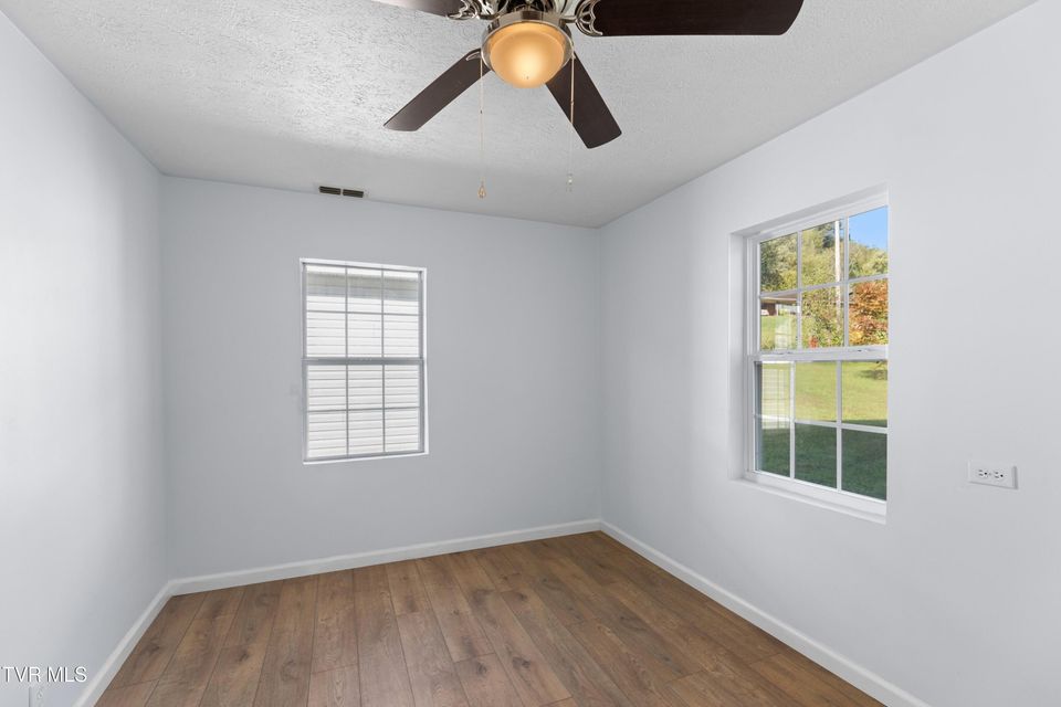 Photo #21: 150 Newman Street