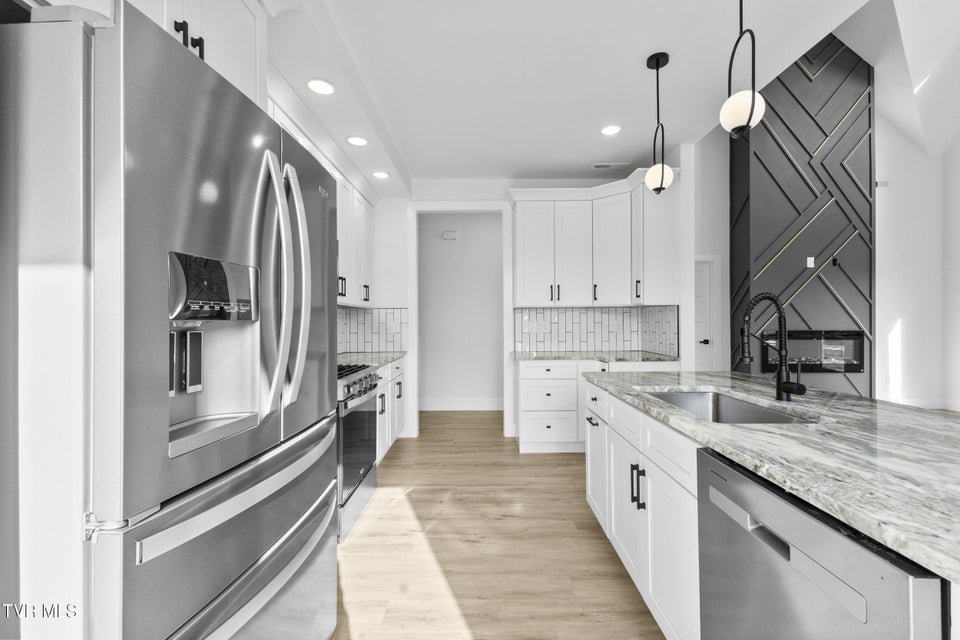 Photo #23: 2332 Sydney Court