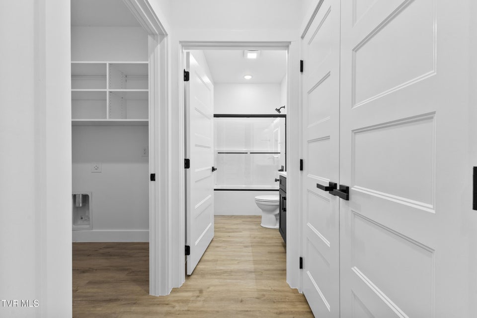 Photo #35: 2332 Sydney Court