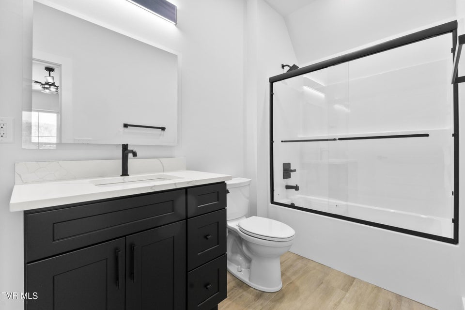 Photo #46: 2332 Sydney Court