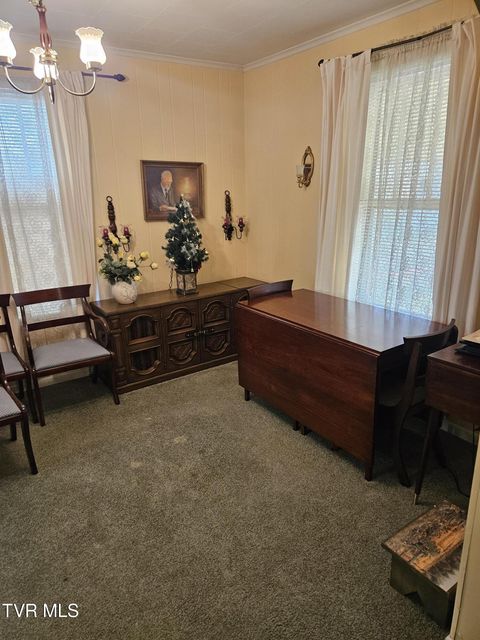 Photo #13: 2015 4th Ave E 