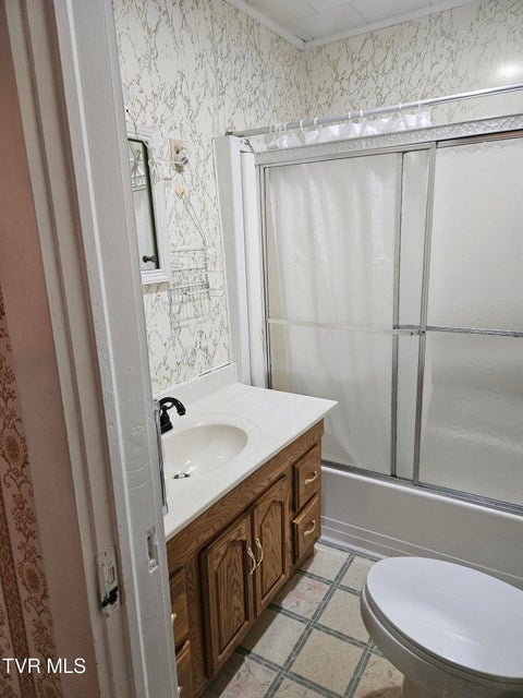 Photo #18: 2015 4th Ave E 