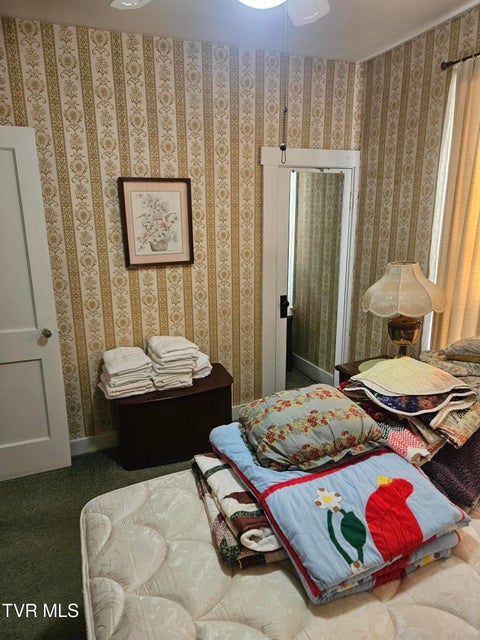 Photo #22: 2015 4th Ave E 