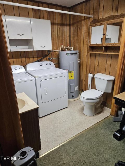 Photo #23: 2015 4th Ave E 